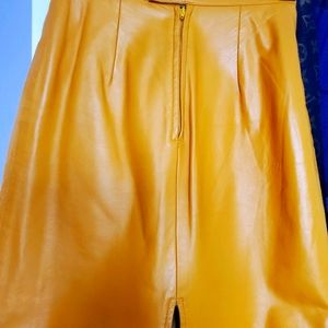 VINTAGE Leather A-line skirt
